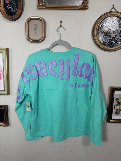 XL Youth NWT Teal Disneyland Spirit Jersey