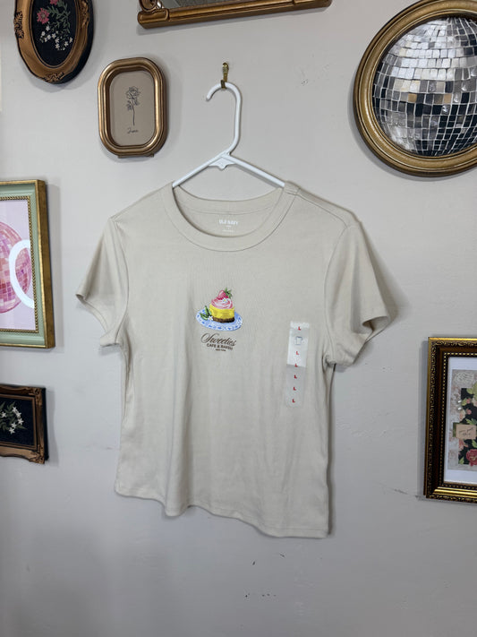 Large NWT Sweeties Bakery Tee