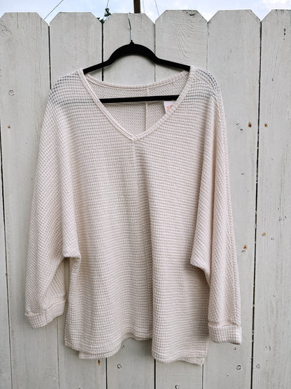 L/XL Cream Vneck Knit Top
