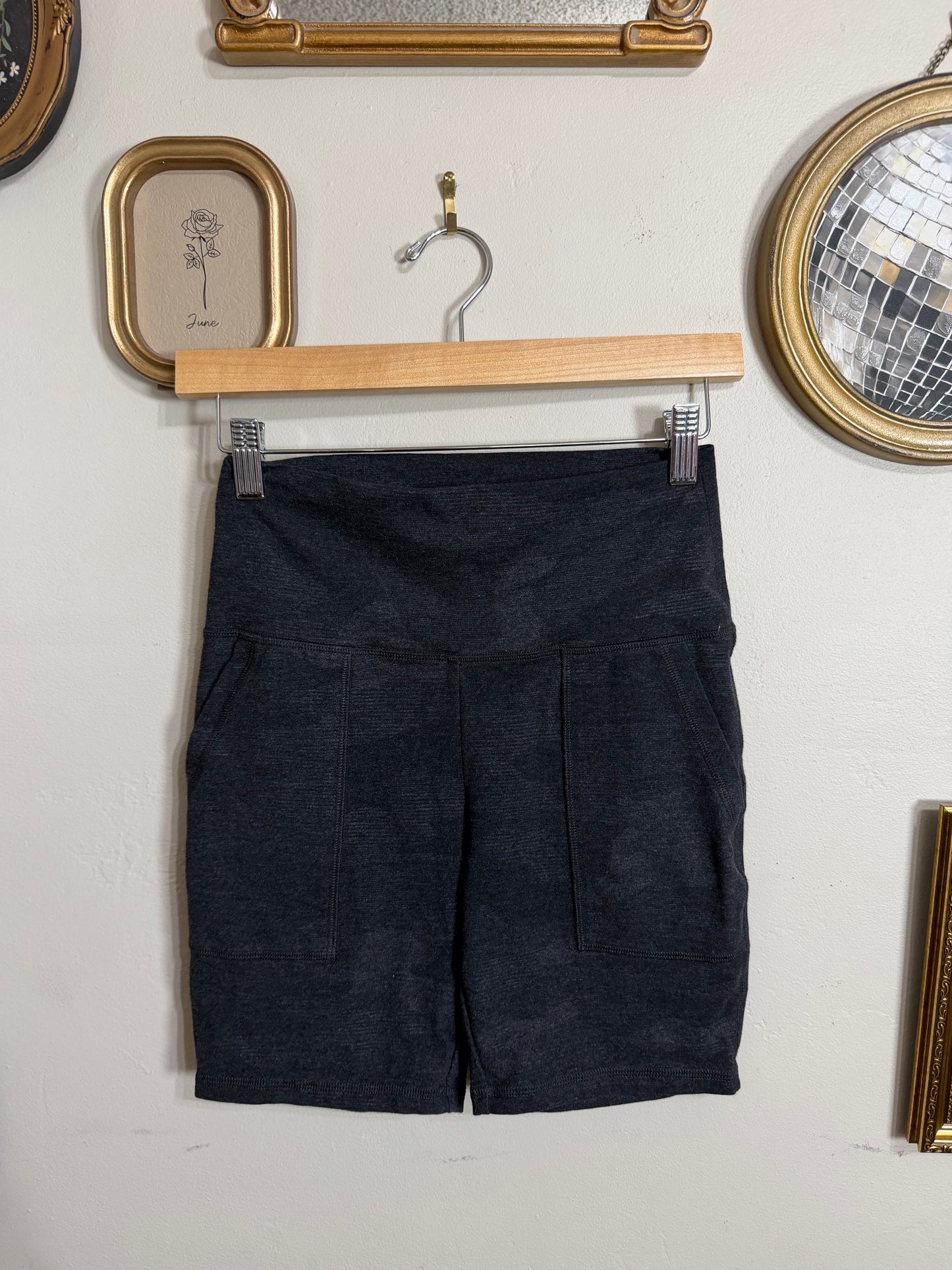 Medium Charcoal Cameo Biker Shorts w/ Pockets