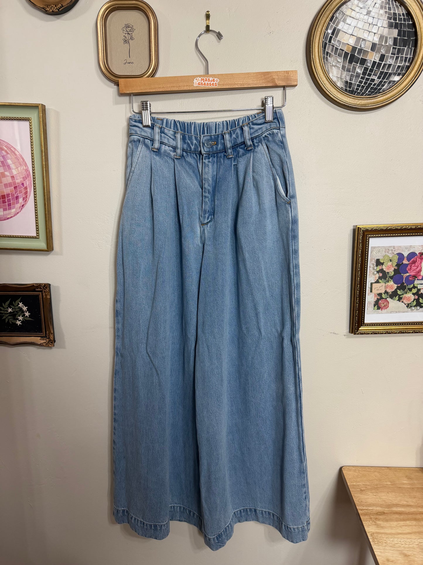XS Wide Leg Jeans