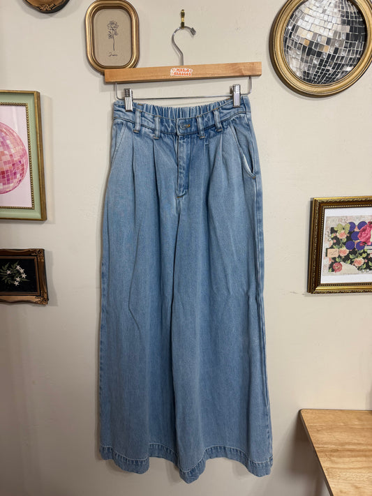 XS Wide Leg Jeans