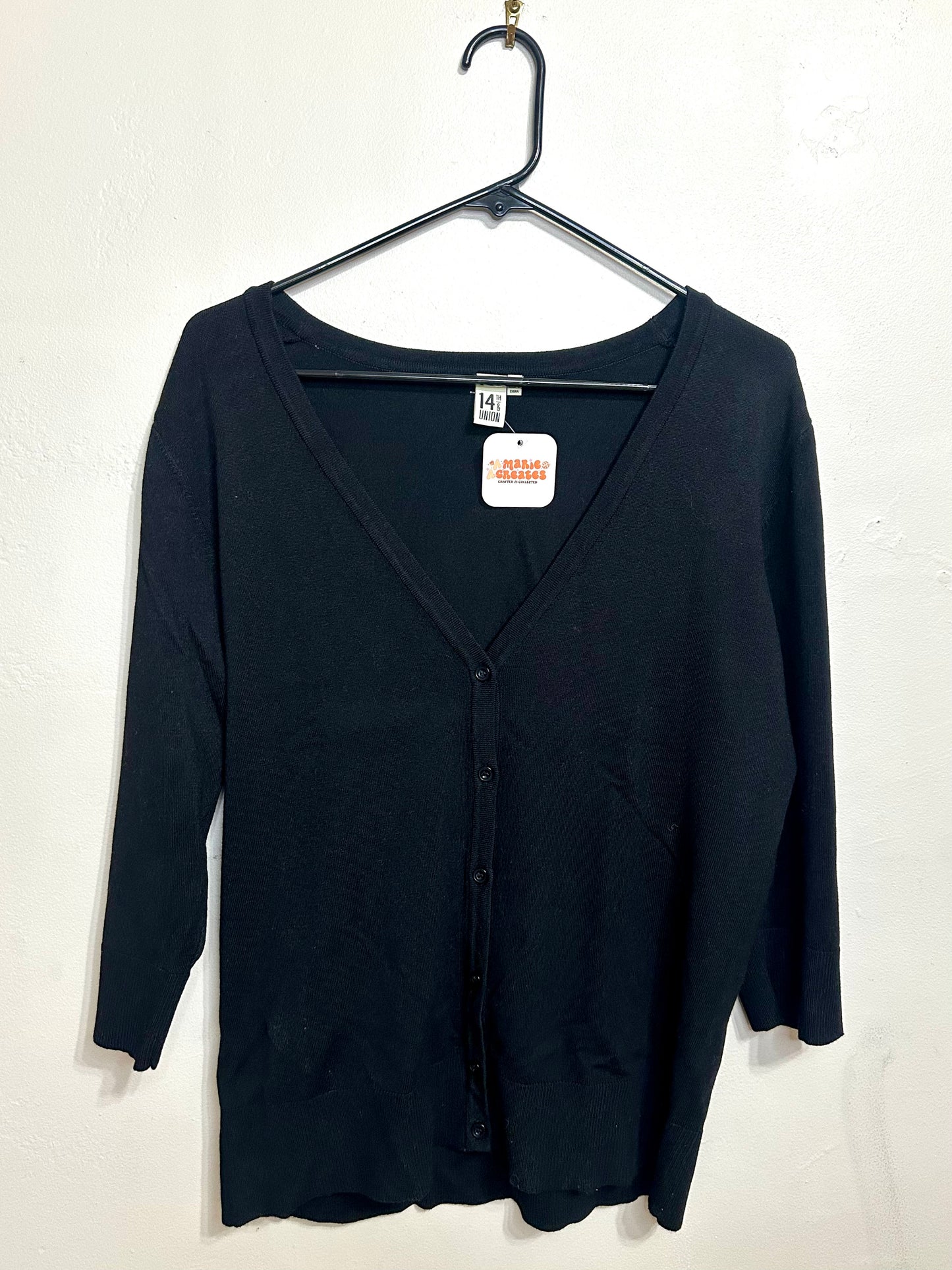 XL Black Quarter Sleeve Cardi Top
