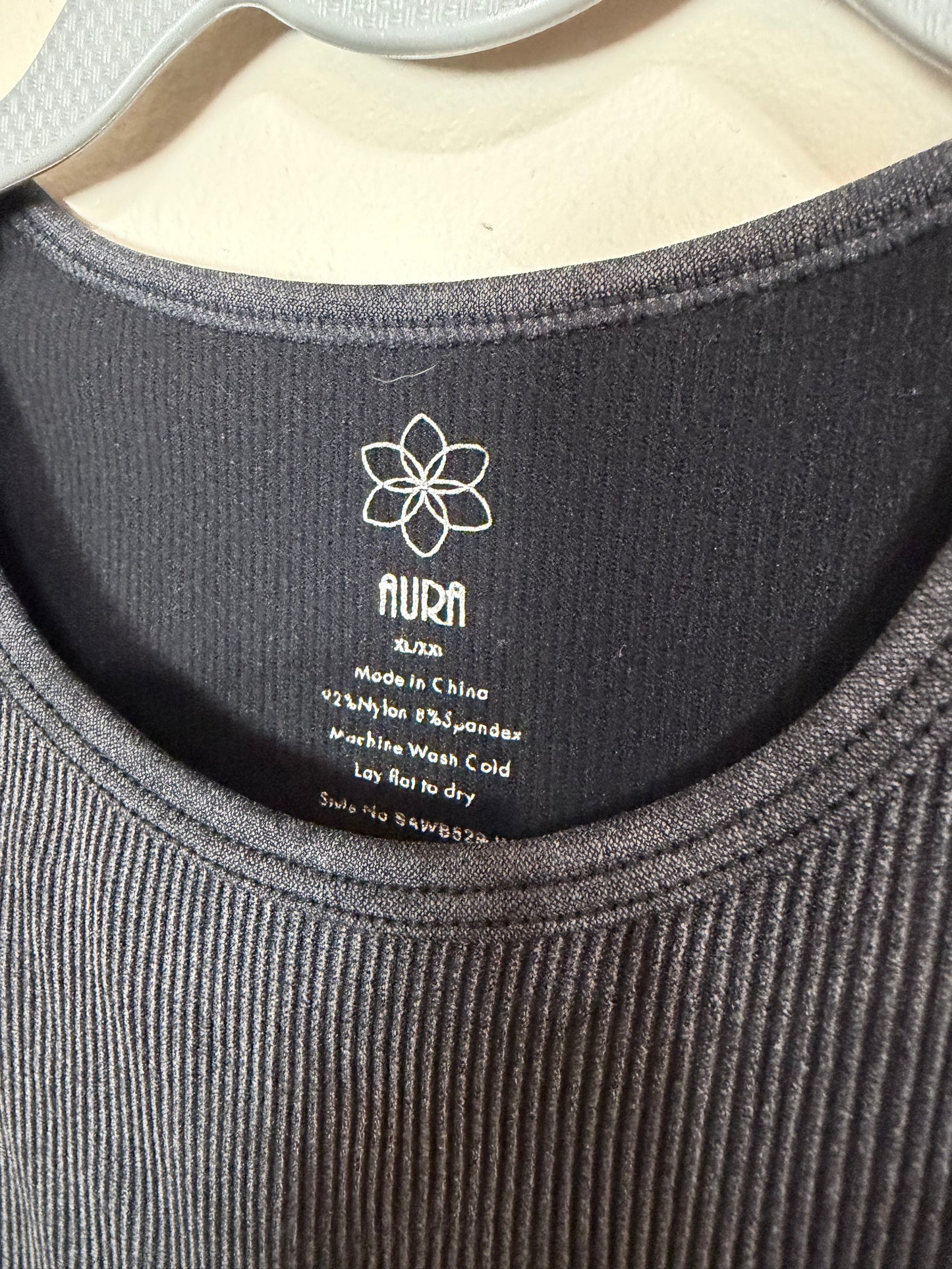 Best L/XL Grey/Black Ribbed Tank