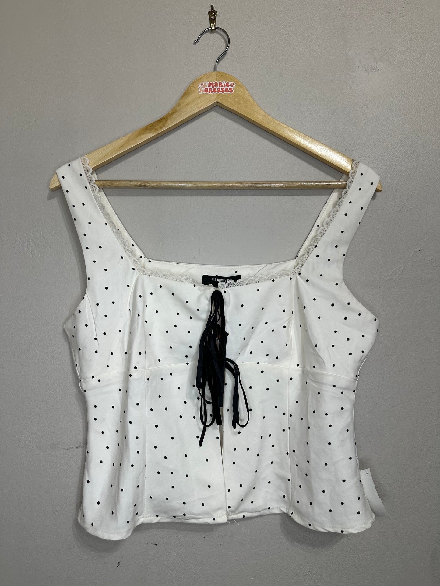 NWT Large Polka Dot Tie Top