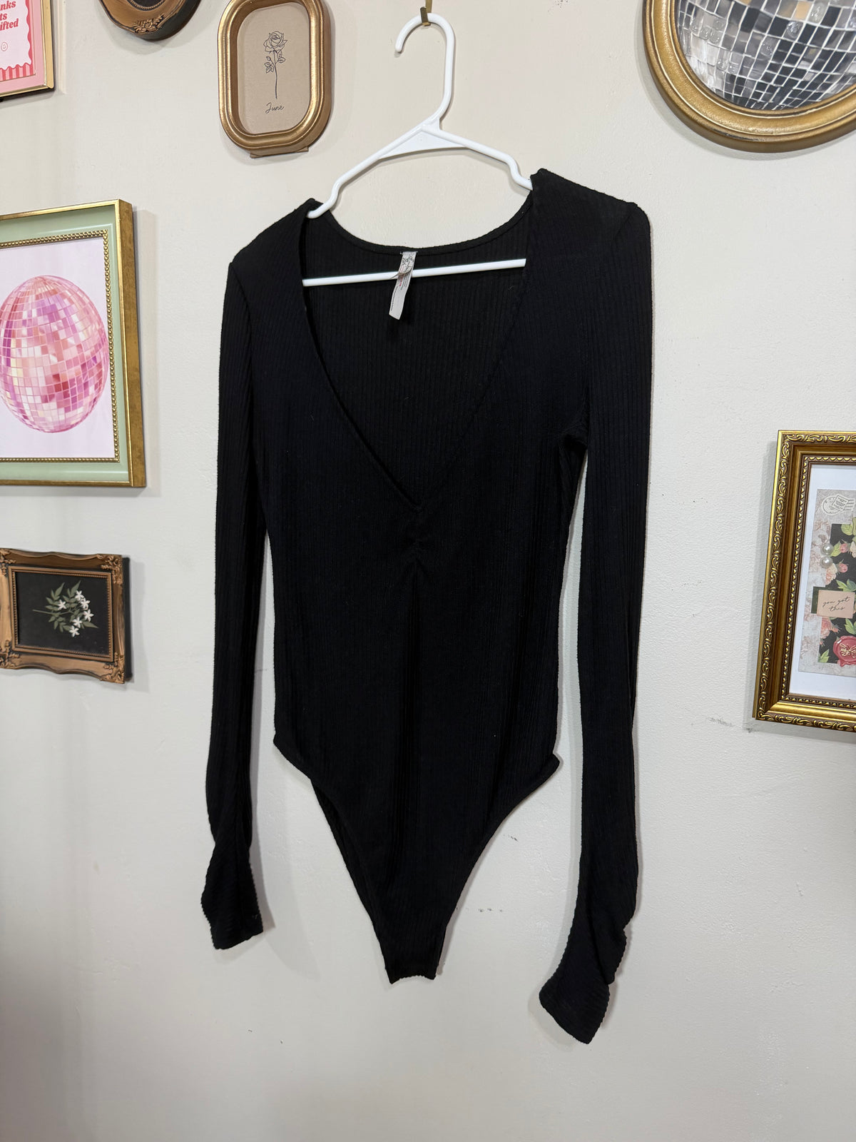 Medium Black Long Sleeve Bodysuit
