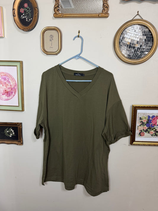 XL Green V Neck