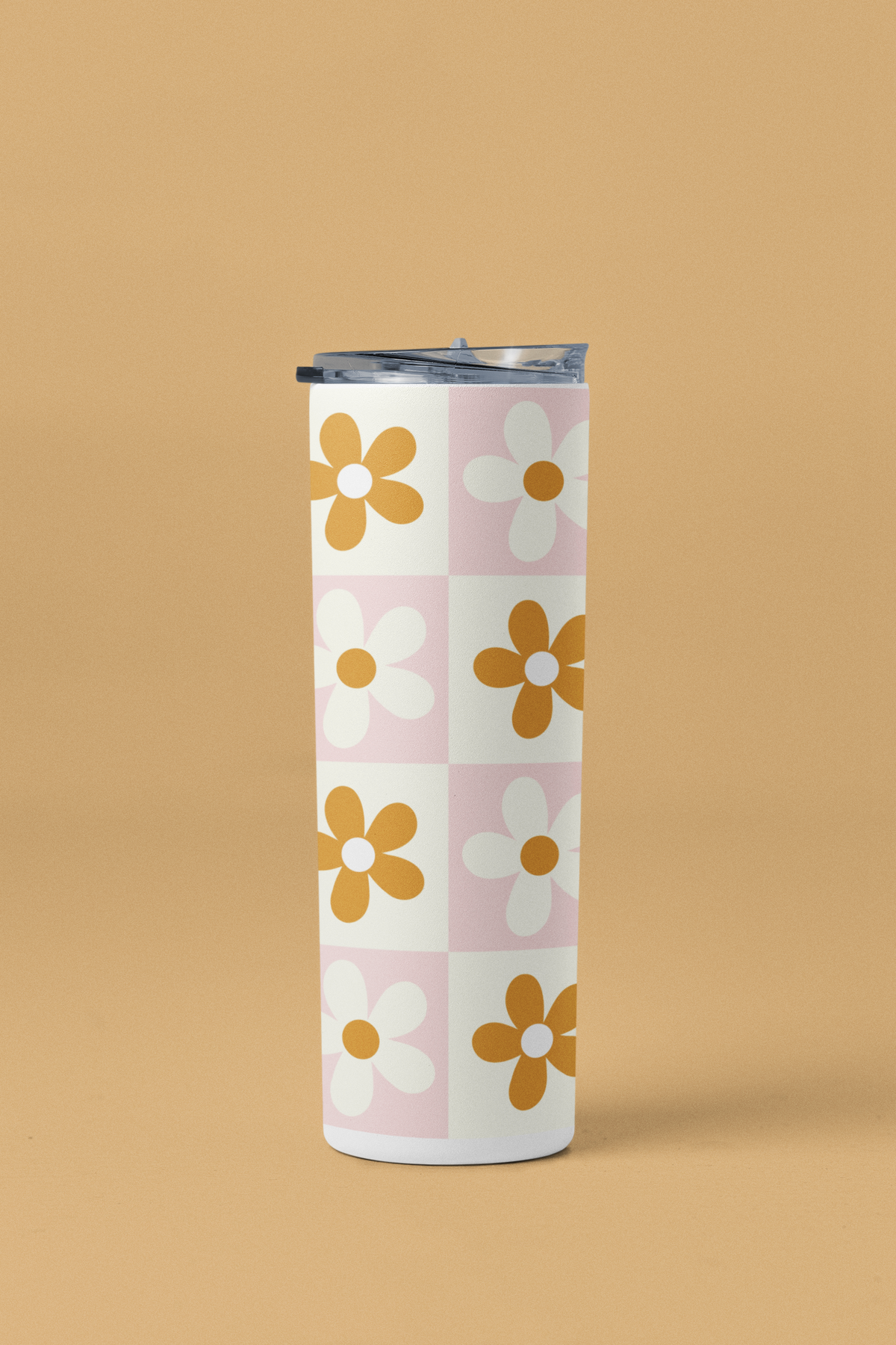 Retro Checkered Daisy Tumbler