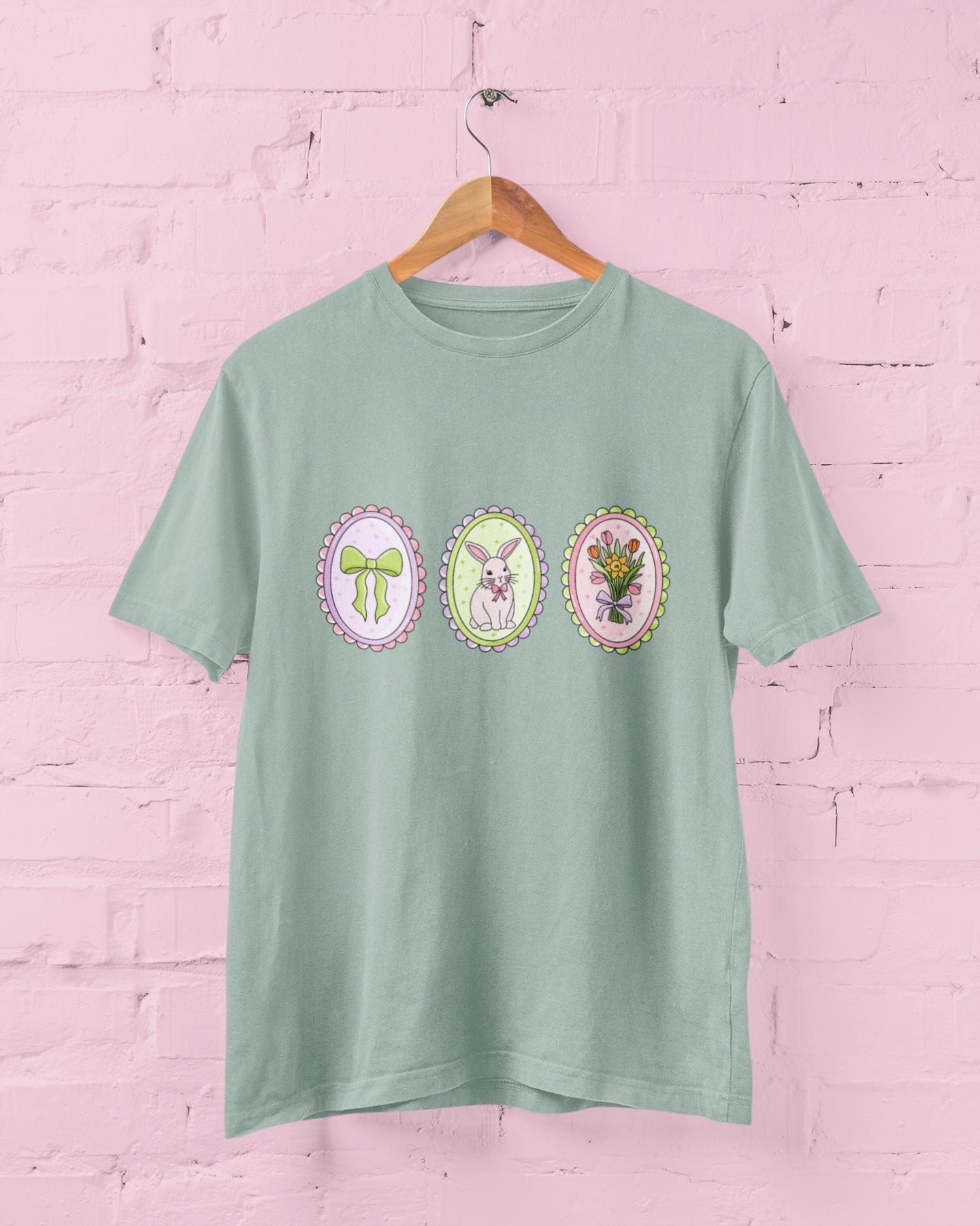 Spring Frames Graphic Top